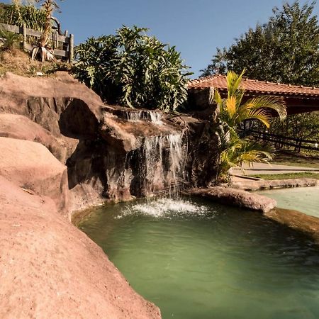 Casa De Campo Com Piscina Cascata Artificial Sao Lourenco  Dış mekan fotoğraf